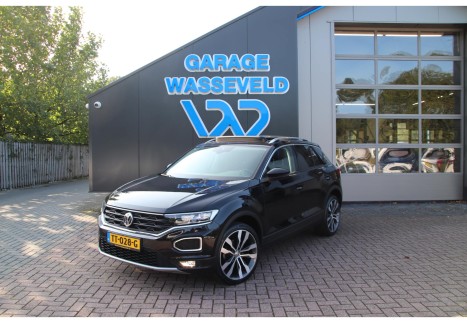 Volkswagen T-Roc 1.0 TSI 115pk NL/Pano/ACC/Trekhaak/Stoelverw